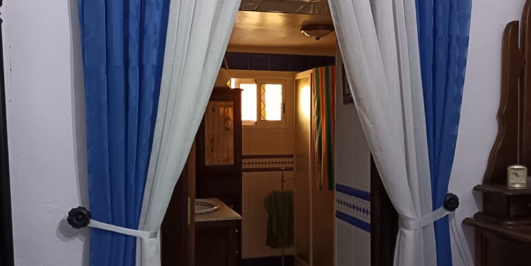 acceso baño dormitorio