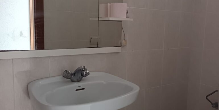 WhatsApp Image 2025-12-15 at 18.18.18 (4)