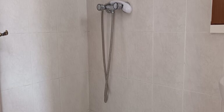 WhatsApp Image 2025-12-15 at 18.18.18 (5)