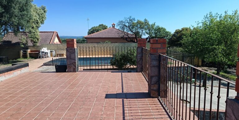 WhatsApp Image 2026-04-08 at 10.21.18 (4)